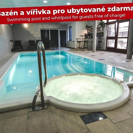 Penzion Pod Radnici Hustopeče Eksteriør bilde